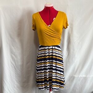 Gilli Mustard and Navy Striped Midi Dress